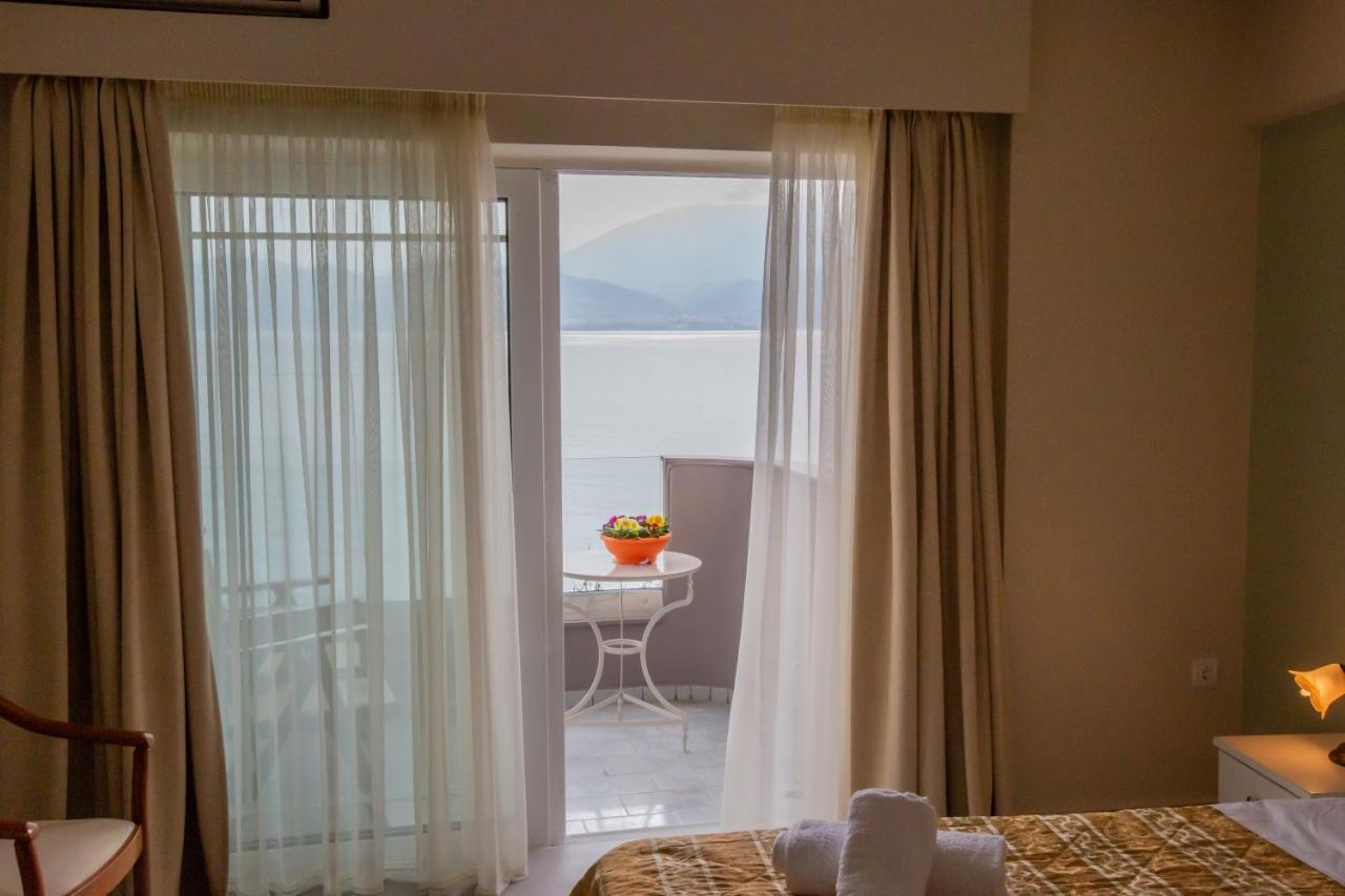 Goldenbeach Nafpaktos Екстериор снимка